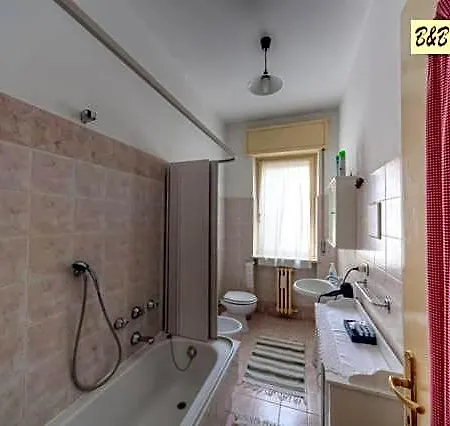 Re Lear - 4 Bedrooms Verona